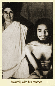 Parvatamma with Shivabalayogi