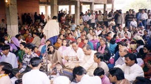 Jhansi, bhajans Swamiji's birthday