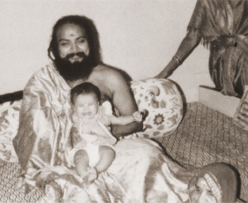 Shivabalayogi & child