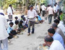 Adivarapupeta annadanam mass feeding 2009
